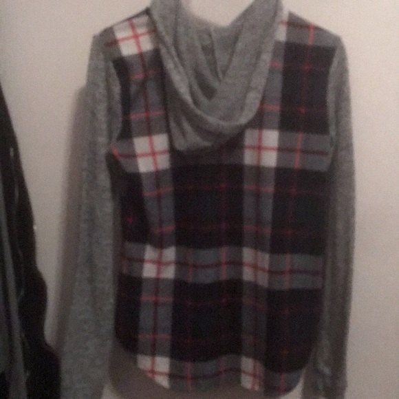 Girls plaid hooded jacket that is polyester - Picture 2 of 2